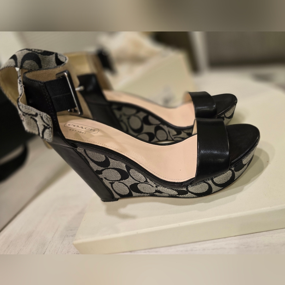 Coach wedge sandles
